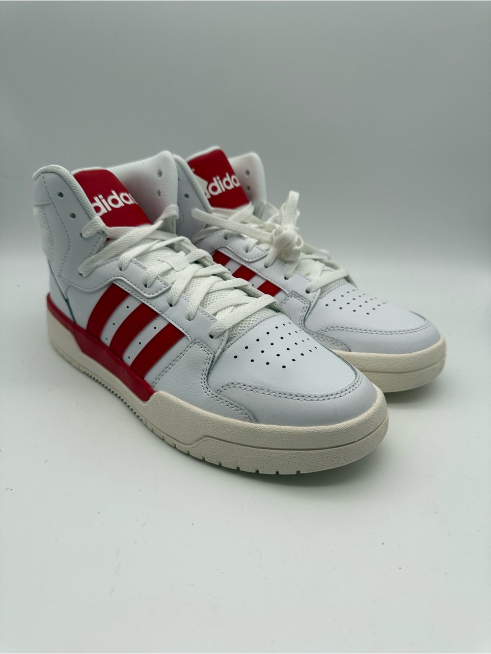 BRAND NEW adidas ENTRAP MID EG4310 White/Scarlett Basketball Shoes Men’s Sz 10.5